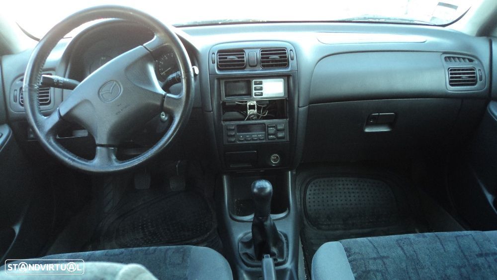 Mazda 626 2.0 5P 1998 - Para Peças - 1