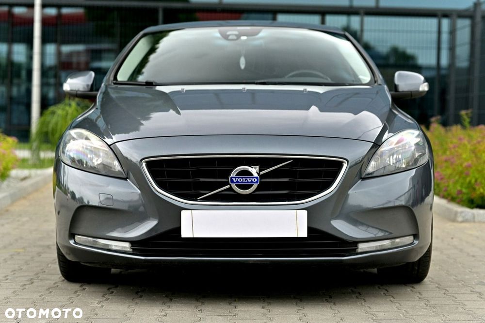 Volvo V40 D2 Momentum - 11