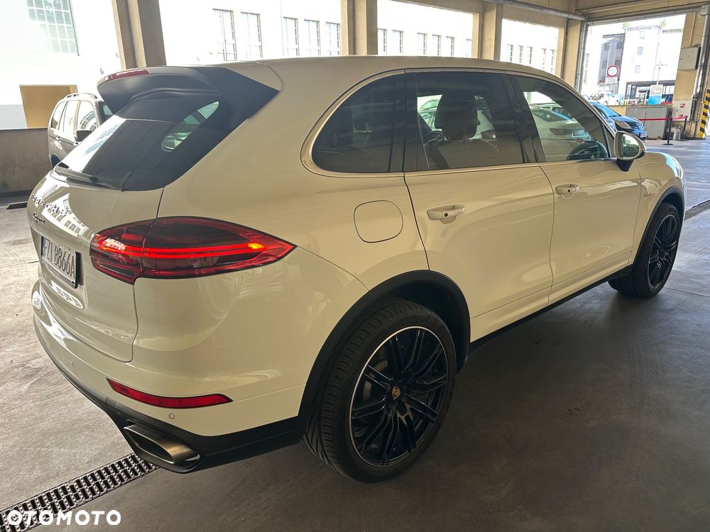 Porsche Cayenne Diesel Platinum Edition - 14