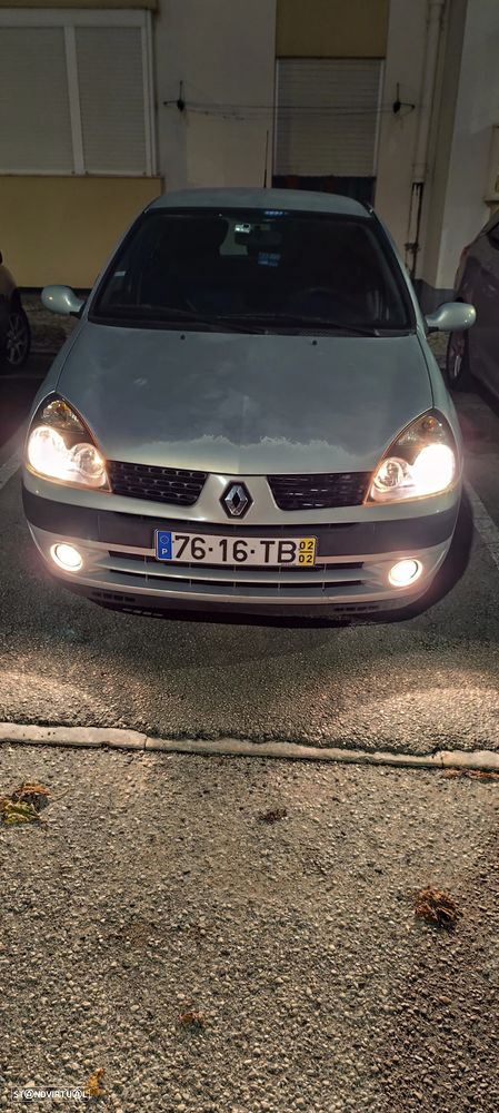 Renault Clio 1.2 16V Dynamique - 1