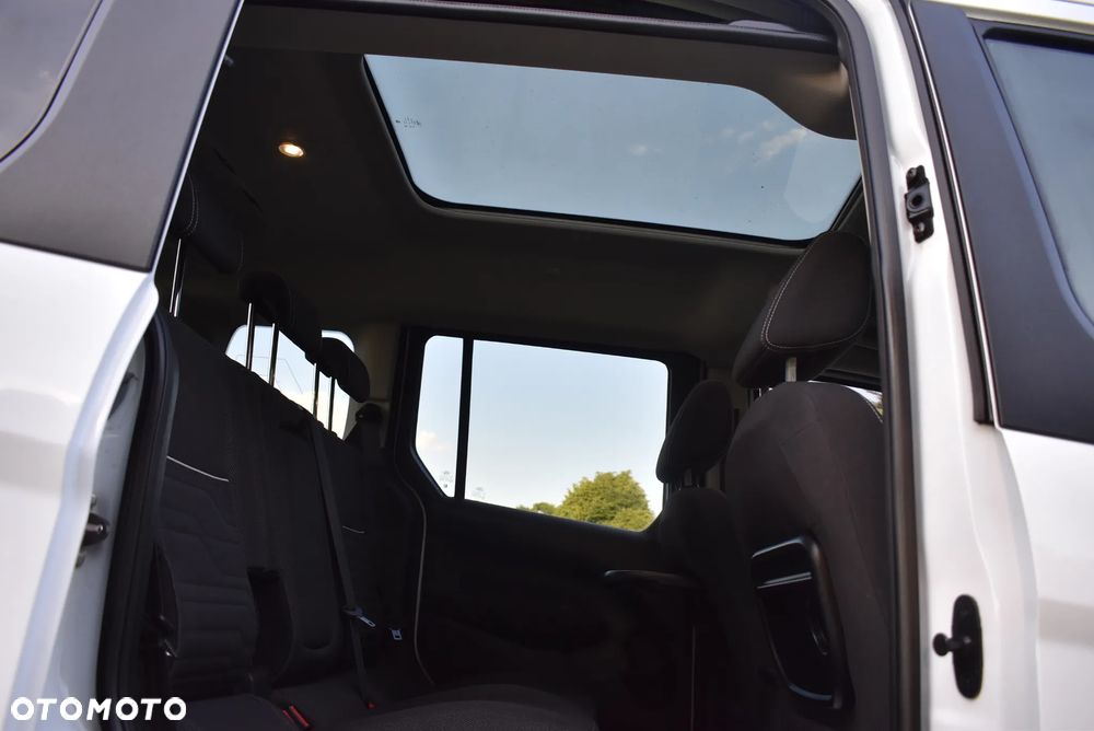 Ford Tourneo Connect - 35