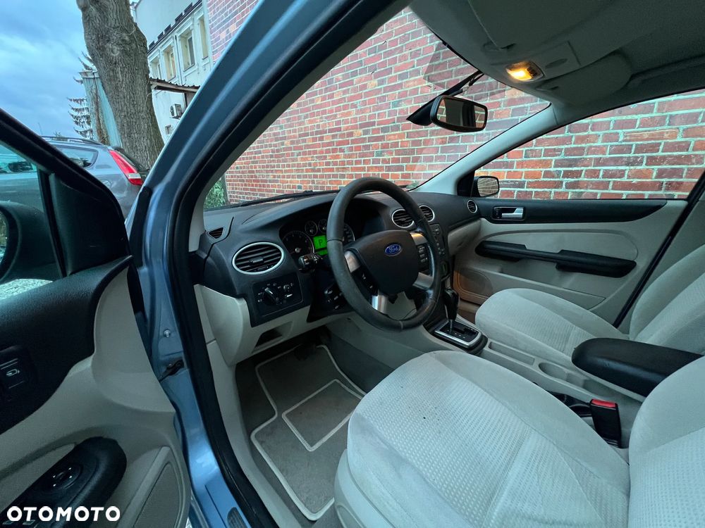 Ford Focus - 8