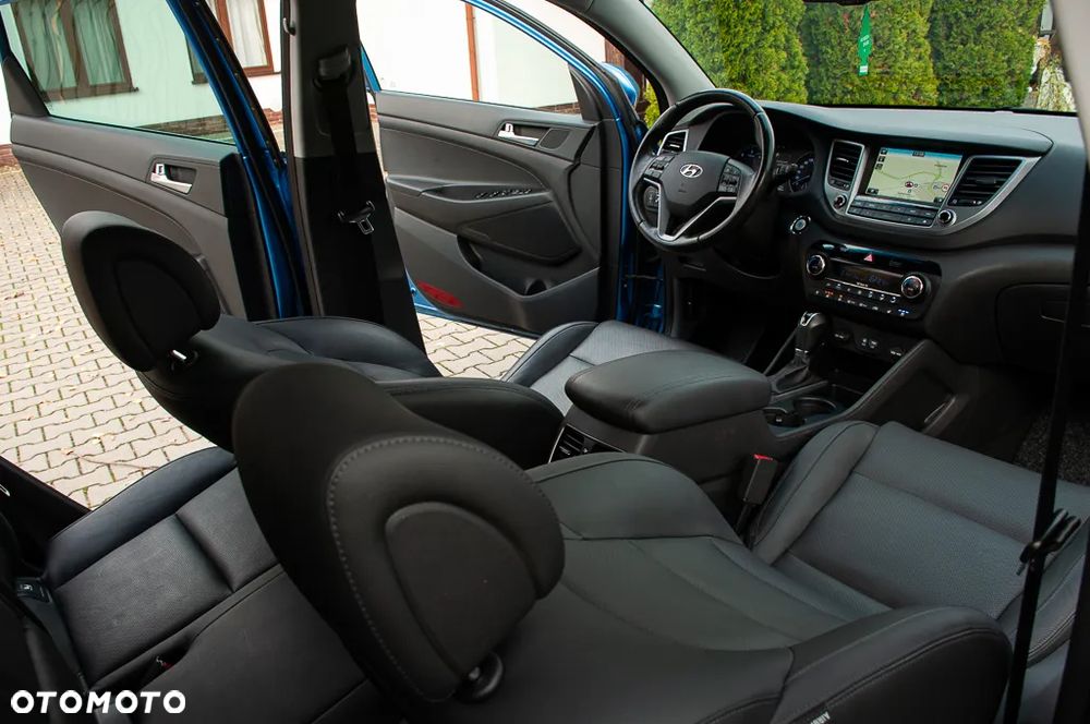 Hyundai Tucson ver-2-0-crdi-premium-4wd - 20