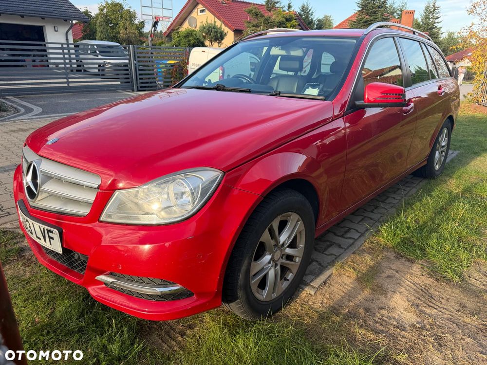 Mercedes-Benz Klasa C 180 (BlueEFFICIENCY) - 2