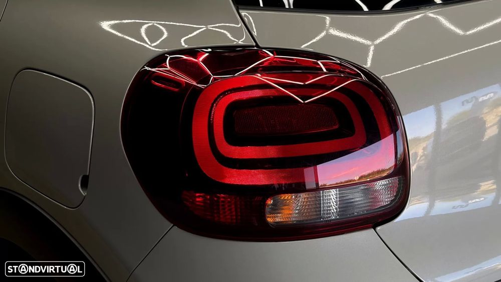 Citroën C3 1.2 PureTech Plus - 12
