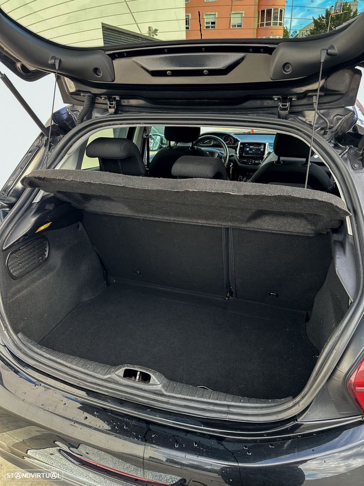 Peugeot 208 1.6 BlueHDi Style - 8