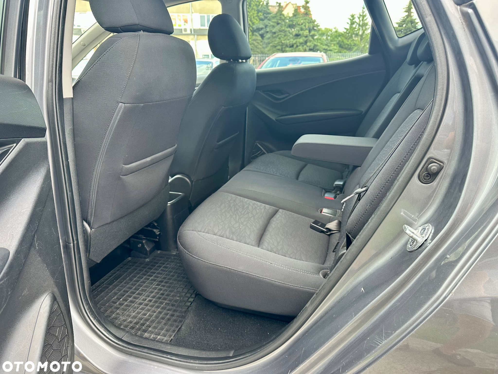 Hyundai ix20 1.6 BlueDrive Comfort - 21