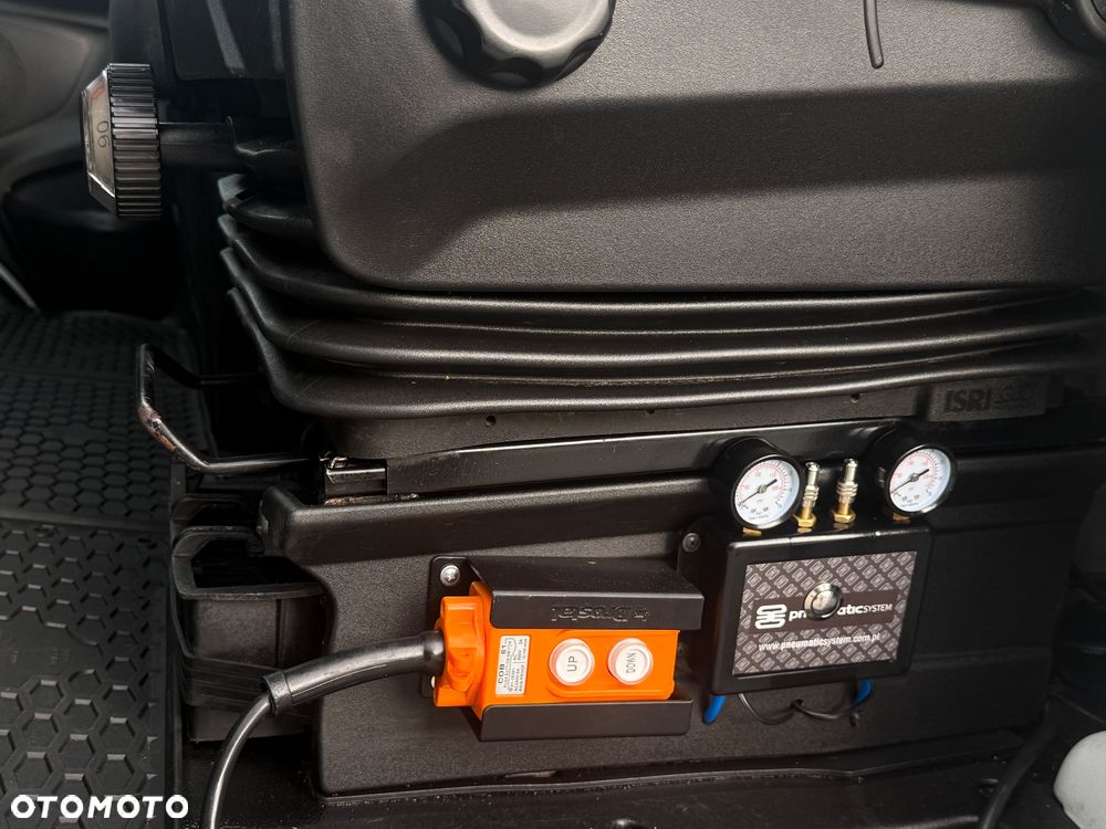 Iveco DAILY 50-180 3.0 HPI 180KM WYWROTKA 3-stronna !119 Tyś KM! Resor+Poduszka! HAK! Idealny Stan!! - 31