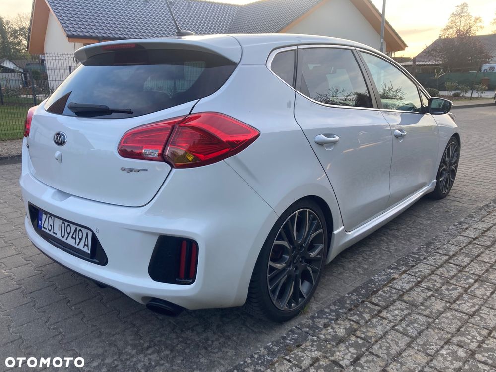Kia Ceed 1.6 T-GDI GT XL - 7