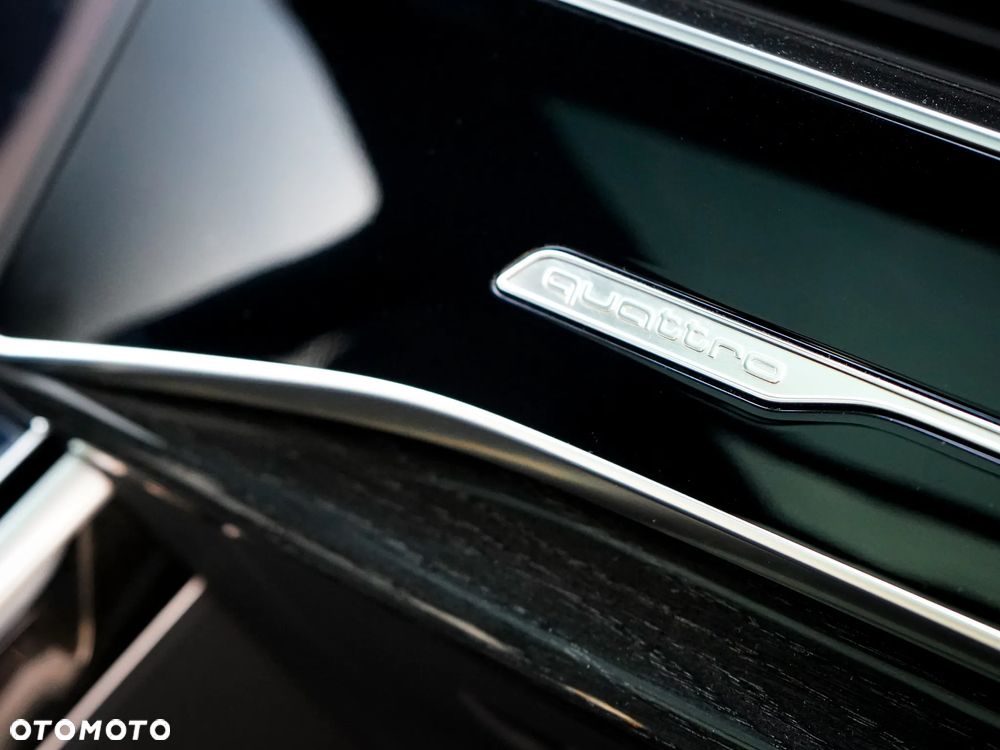 Audi Q7 55 TFSI quattro tiptronic S line - 25