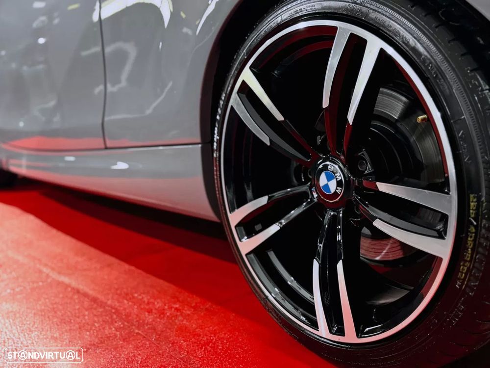 BMW 118 d Pack M - 22