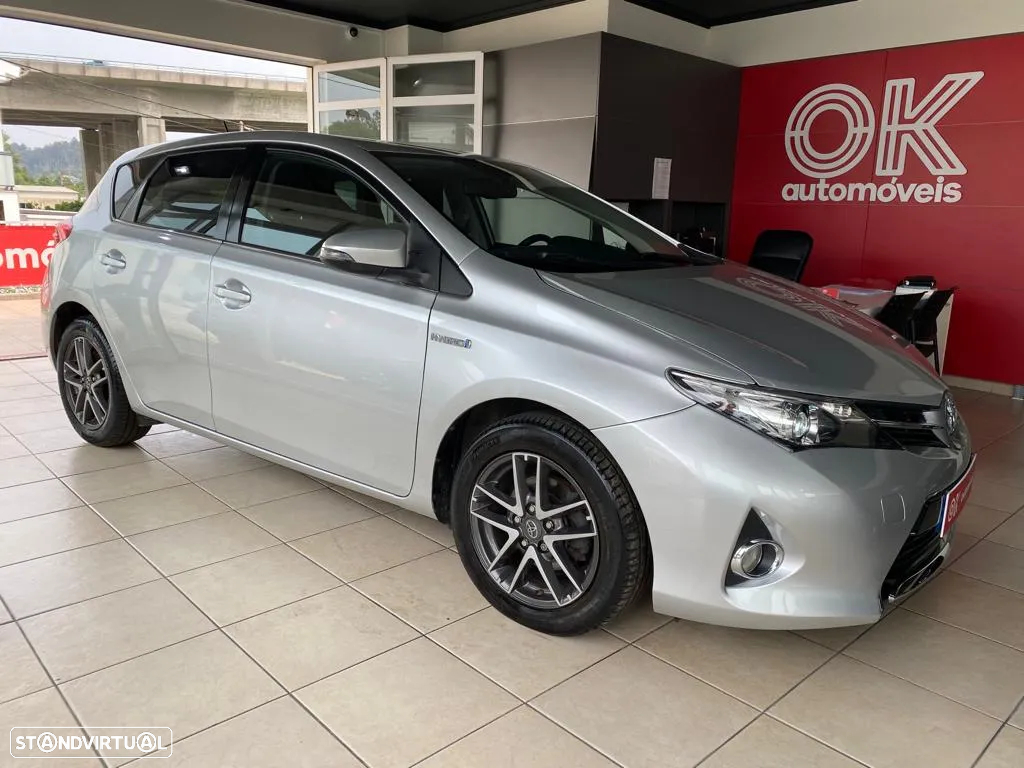Toyota Auris 1.8 HSD Comfort+J17 - 10