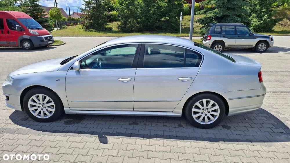 Volkswagen Passat 1.8 TSI Comfortline - 7