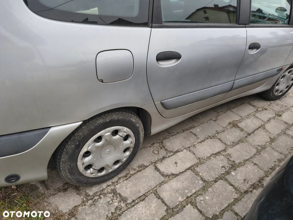 Renault Espace 2.0 RT 16V - 9