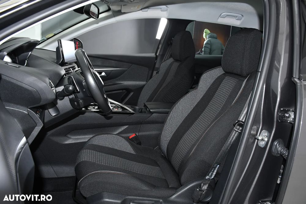 Peugeot 3008 1.5 BlueHDI 130 EAT8 Allure Pack - 13