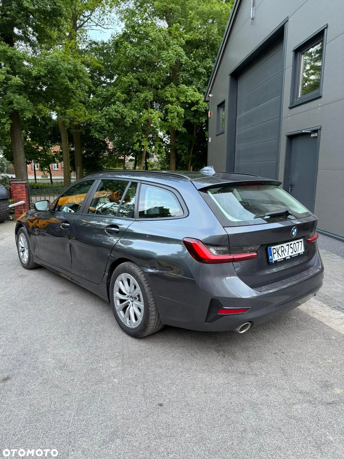 BMW Seria 3 320d Touring Advantage - 5