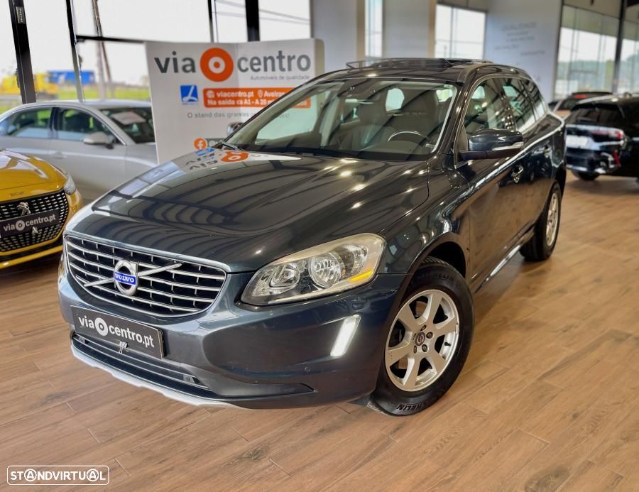 Volvo XC 60 2.0 D4 Momentum Geartronic - 6