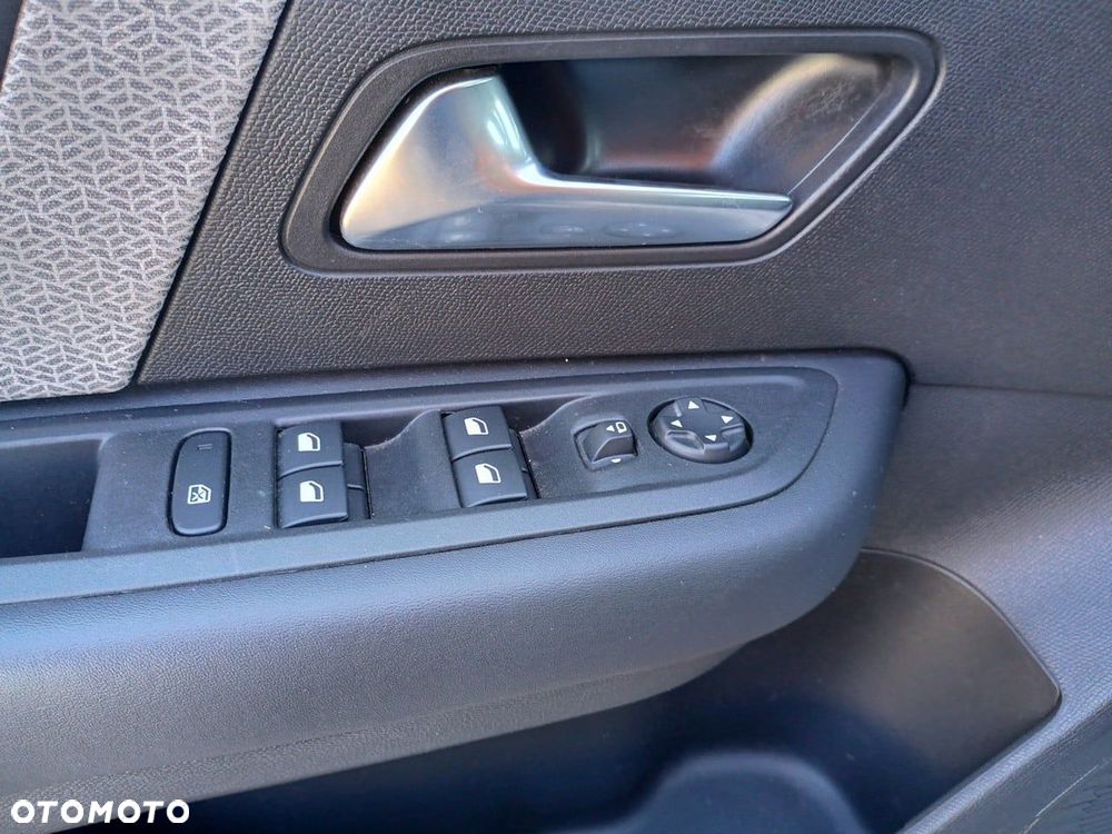 Citroën C4 1.2 PureTech Feel Pack S&S EAT8 - 18