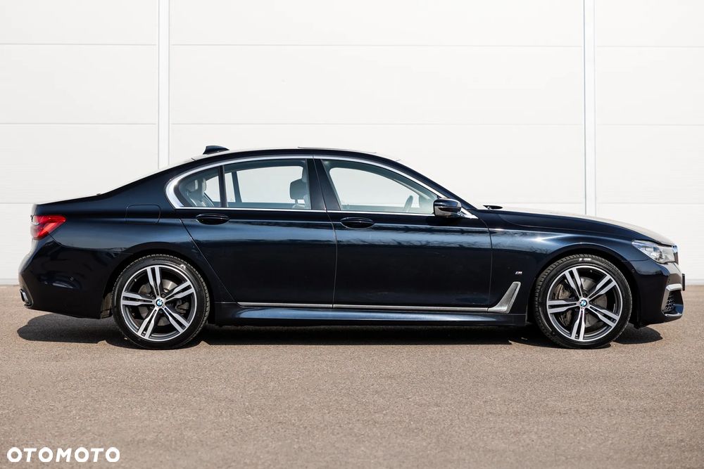 BMW Seria 7 750d xDrive sport - 3
