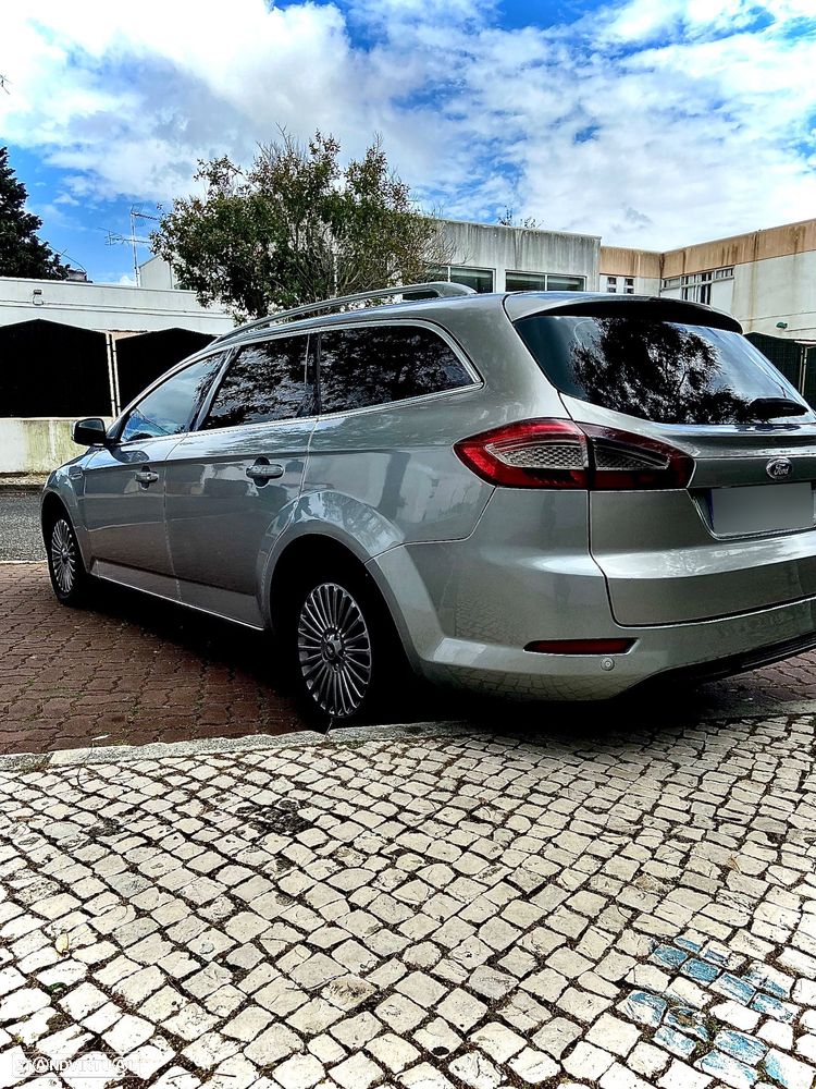 Ford Mondeo SW 1.8 TDCi Titanium - 4