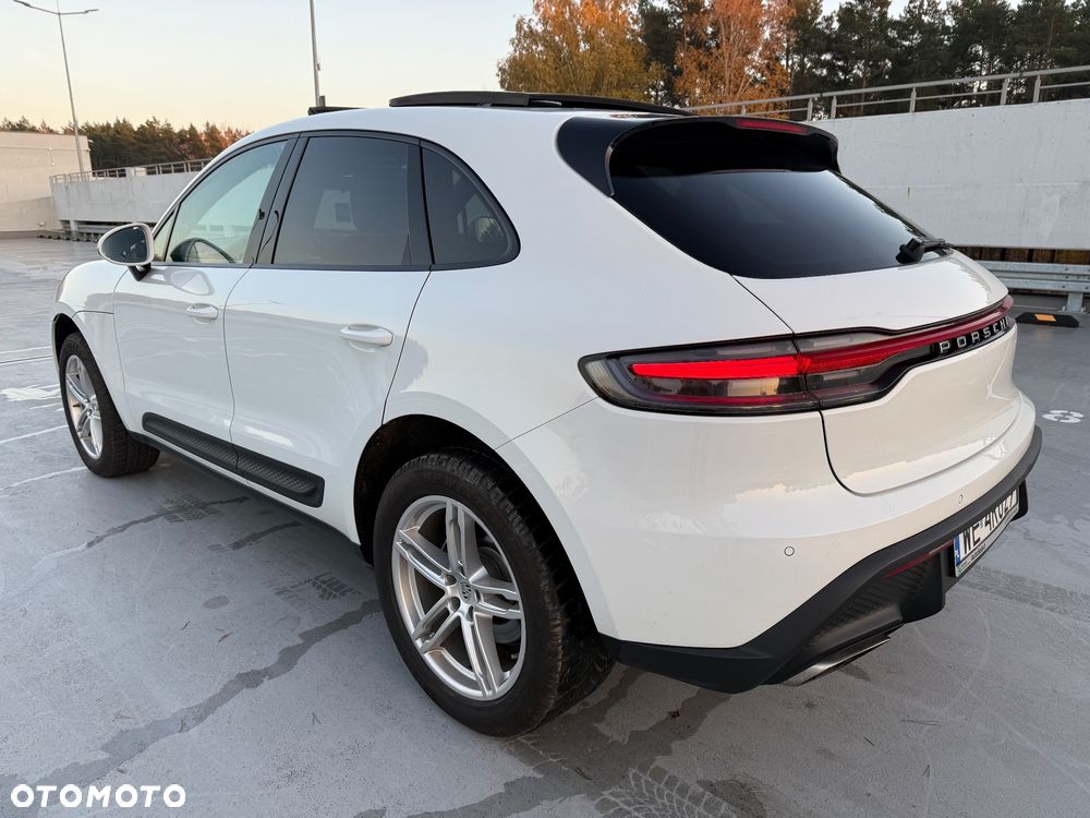 Porsche Macan Standard - 4