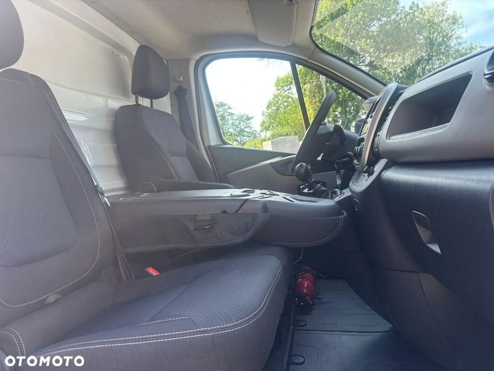 Renault Trafic - 9