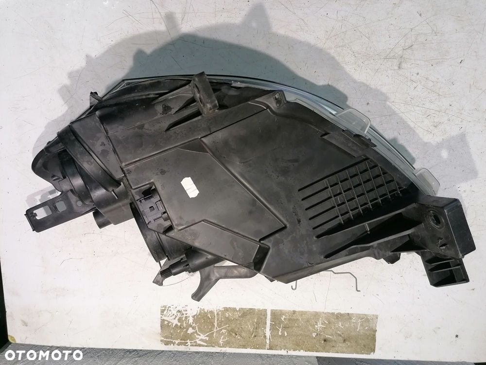 CITROEN BERLINGO III 12r LAMPA PRAWY PRZÓD PRZEDNIA EUROPA 9677202380 - 2