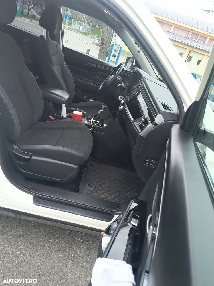 SsangYong Korando - 37