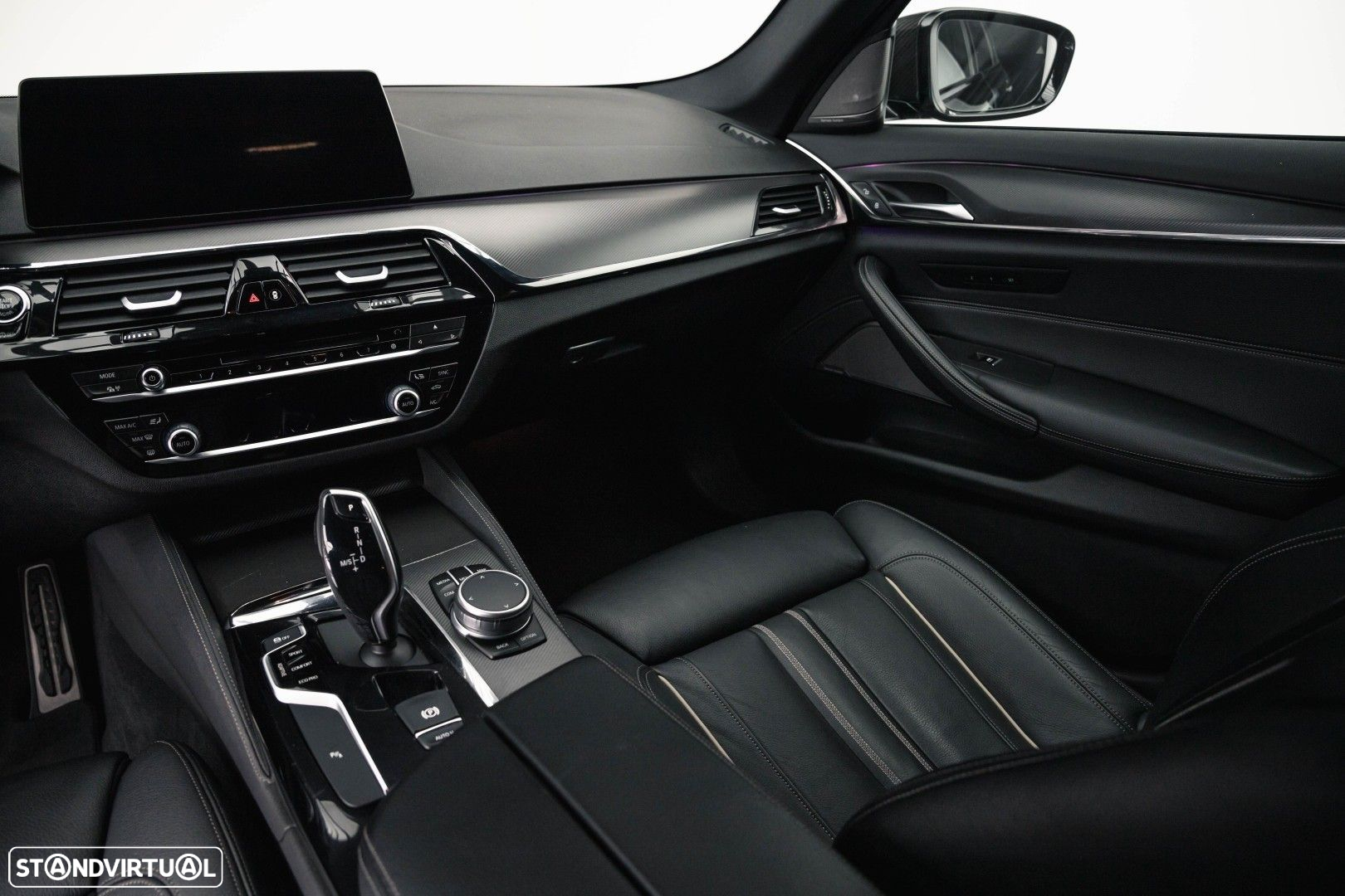 BMW M550d xDrive Auto - 18