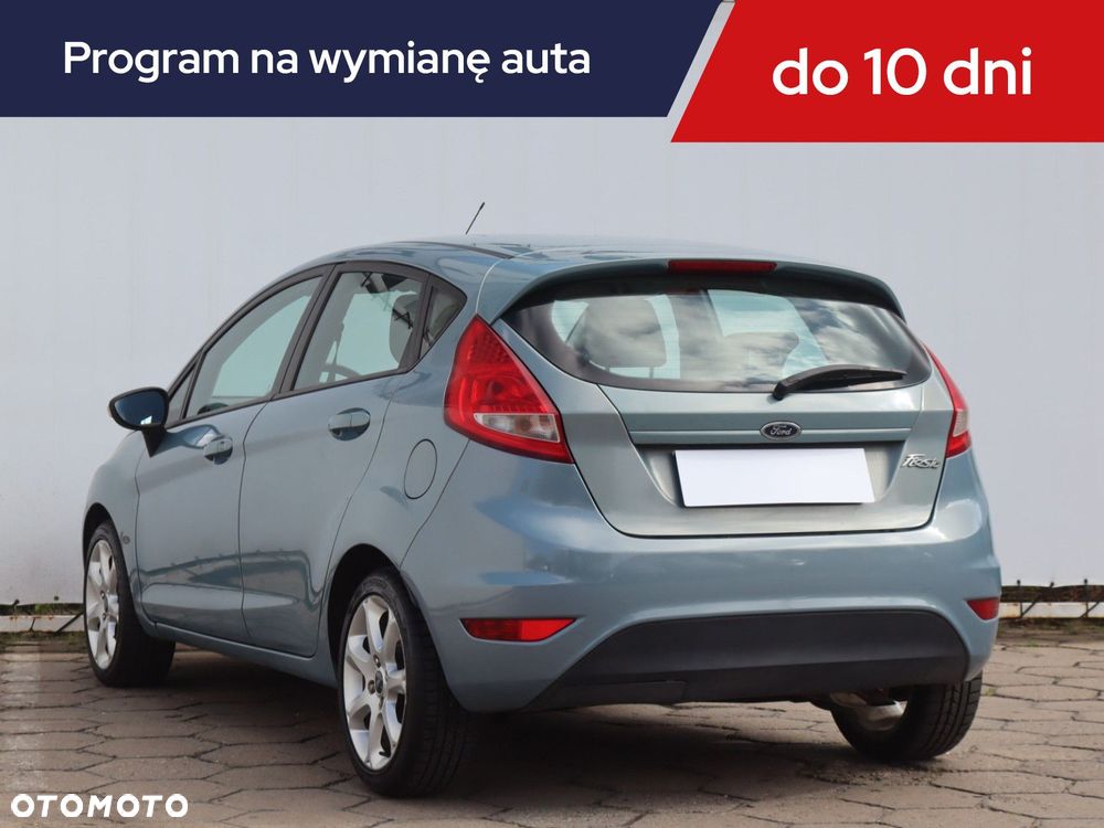 Ford Fiesta - 6