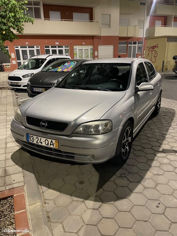 Opel Astra 2.0 DTi Elegance - 1