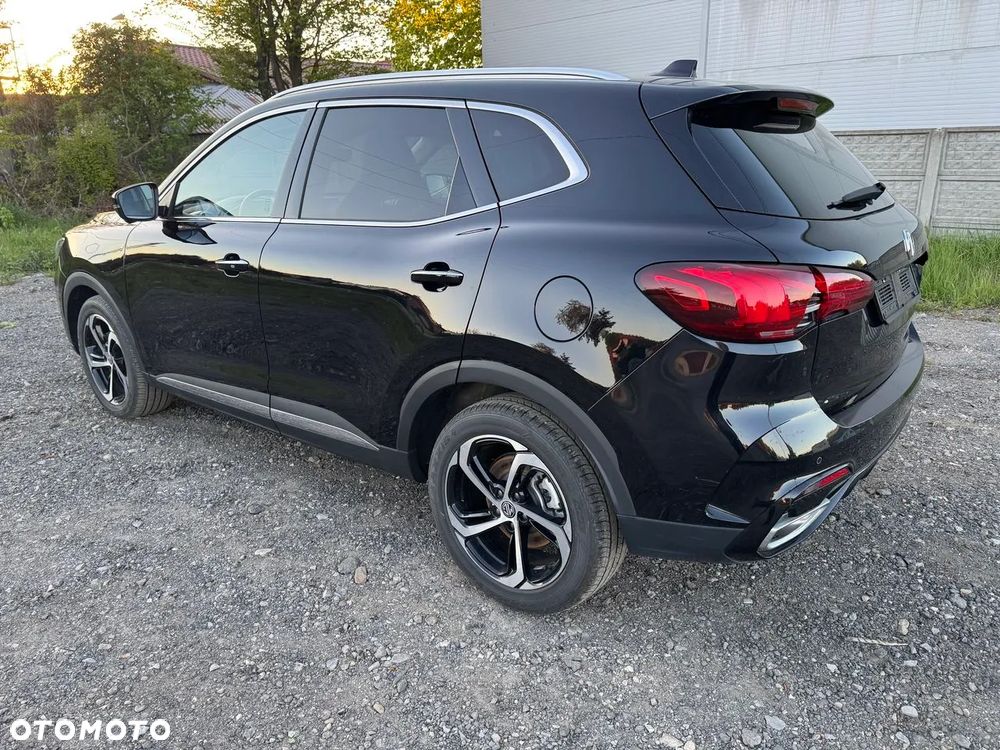 MG HS 1.5T Luxury - 12