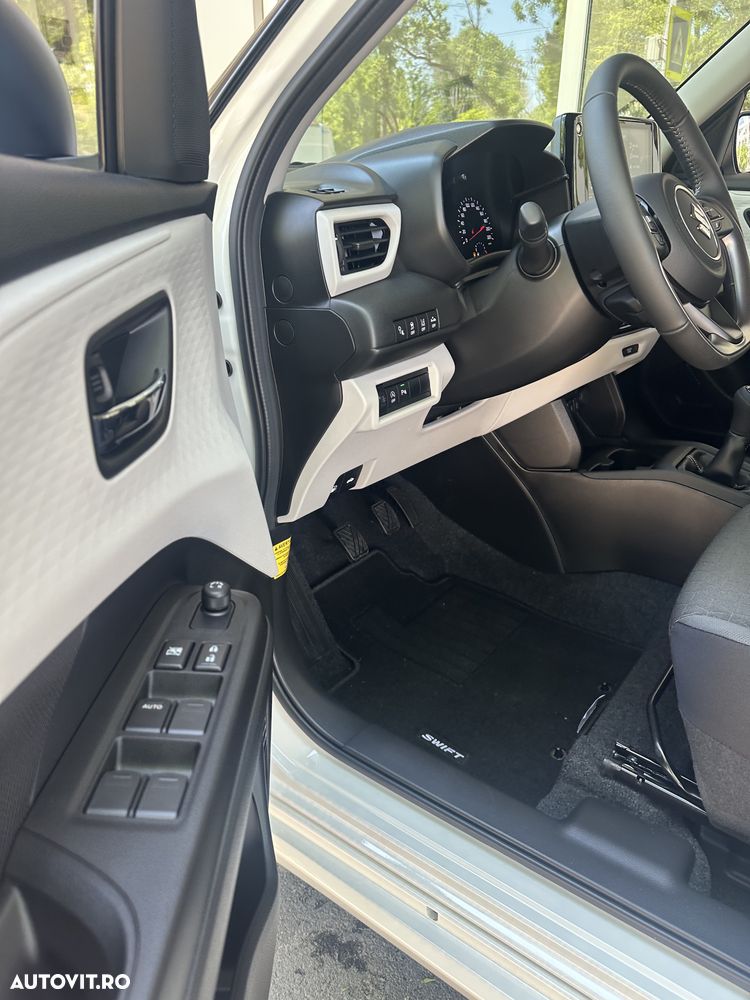 Suzuki Swift 1.2 Dualjet Hybrid Comfort+ - 13