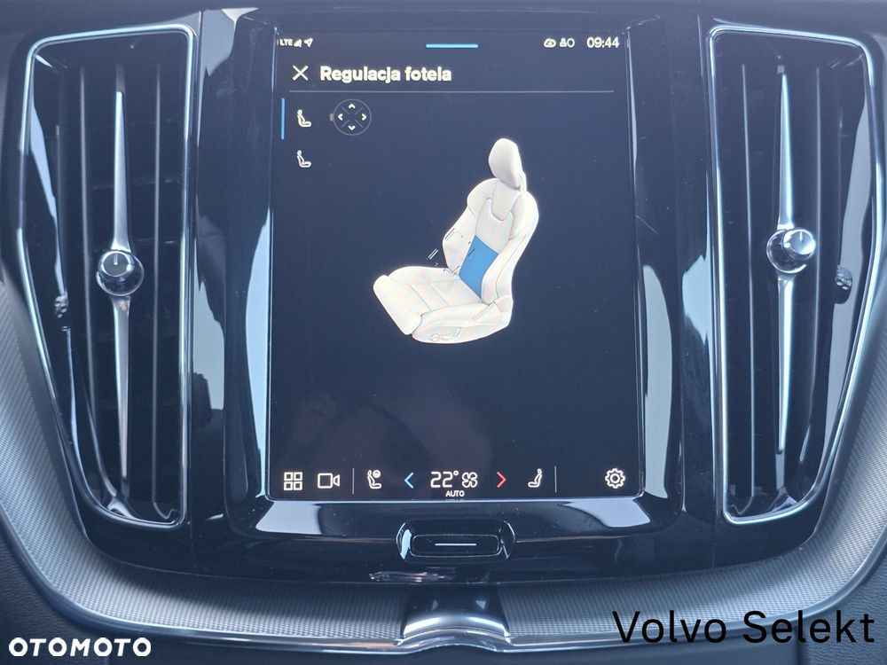 Volvo XC 60 - 38