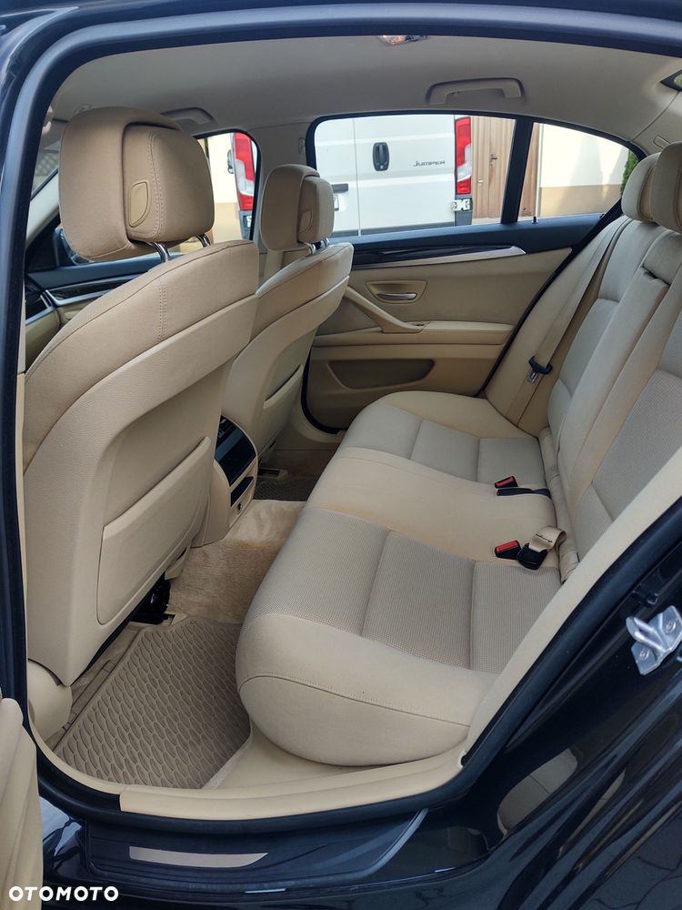 BMW 5 2012 photo 5