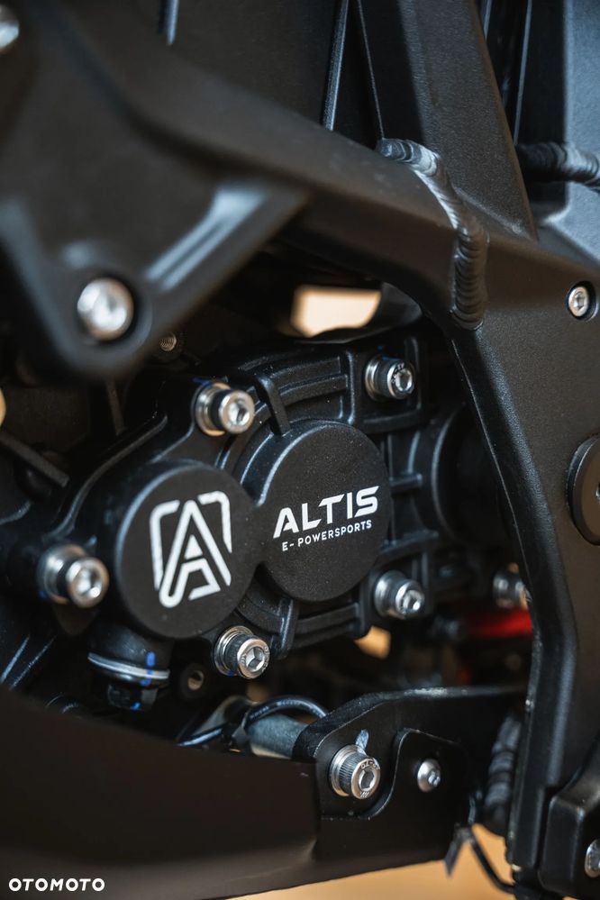 Altis Powersports Sigma - 19