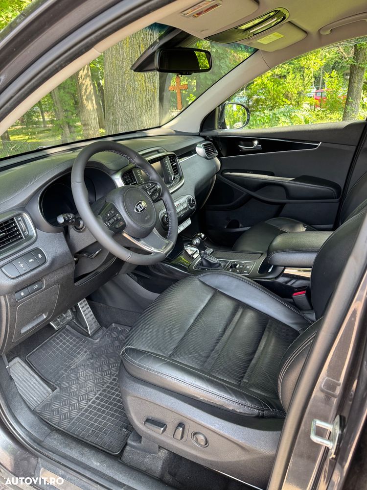 Kia Sorento 2.2 DSL 6AT 4x4 Cosmo - 7