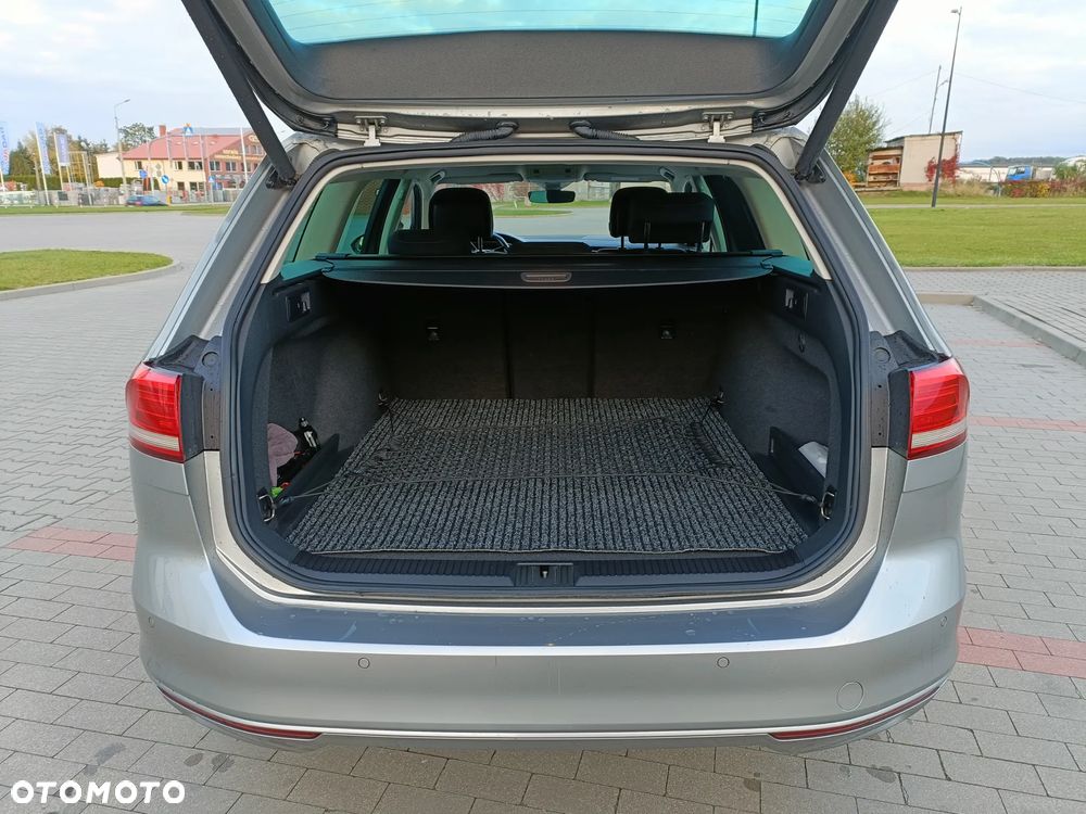 Volkswagen Passat 2.0 TDI BMT Comfortline - 16