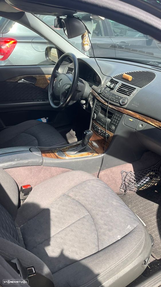 Mercedes-Benz E 270 - 3