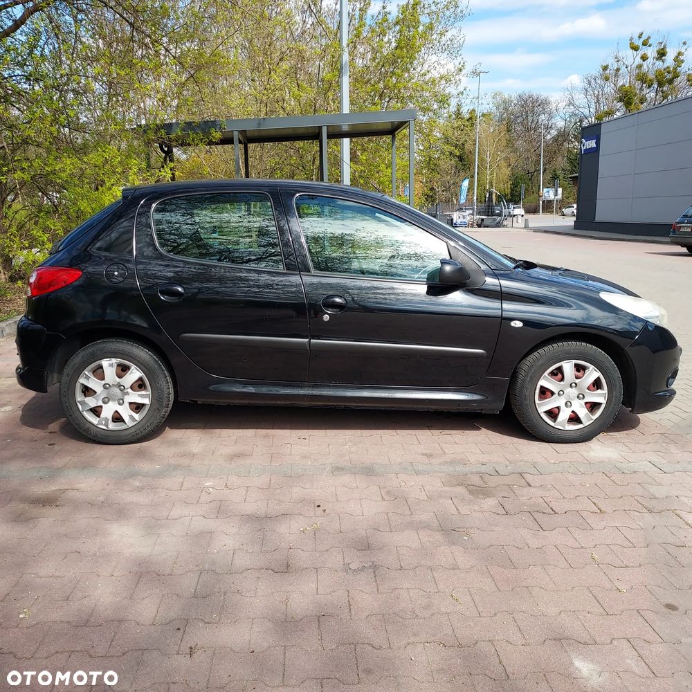 Peugeot 206 plus - 2
