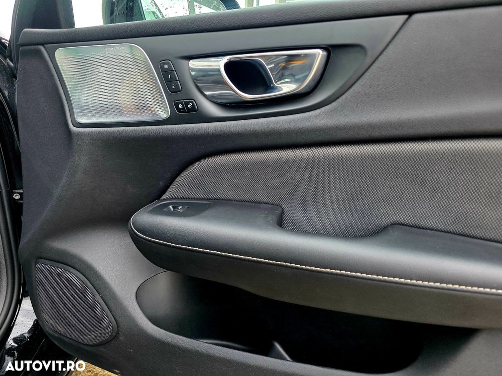 Volvo S60 T8 Recharge AWD Polestar Engineered - 14