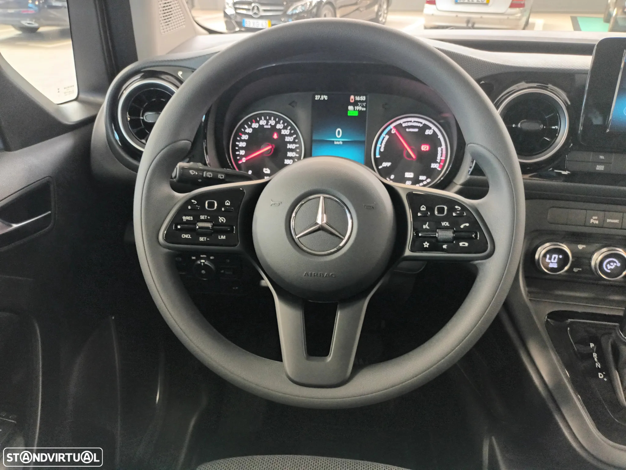 Mercedes-Benz eCitan Tourer - 21