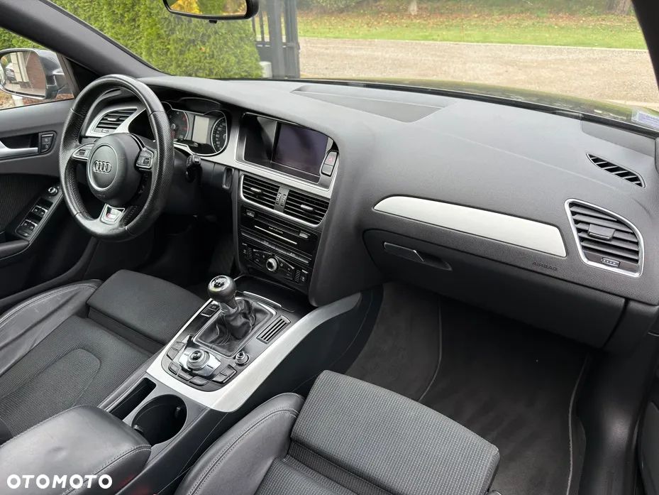Audi A4 - 24