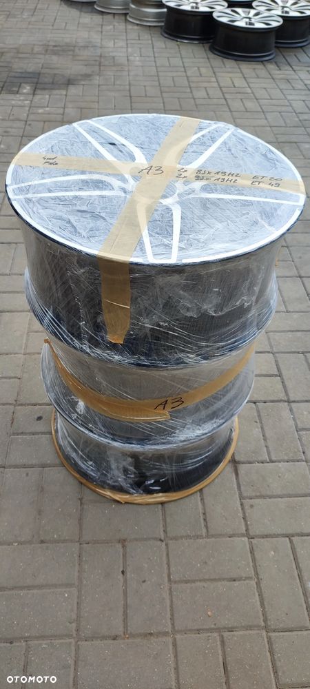 FELGI ALUMINIOWE STOPNIOWANE 5x112 8Jx19 CALI ET20 fi 66.6 AMG 2134013800 2x9Jx19 CALI ET 49 213 4012100 MERCEDES W213 KOMPLET 4 SZTUKI - 23