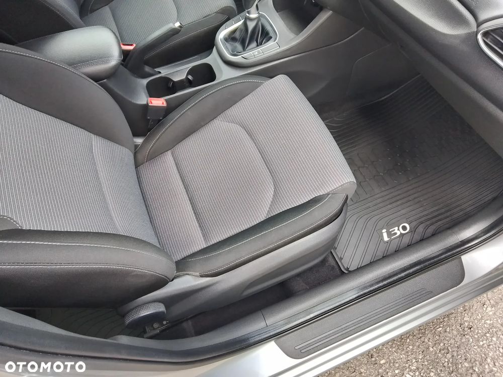 Hyundai i30 1.0 T-GDI Modern - 33