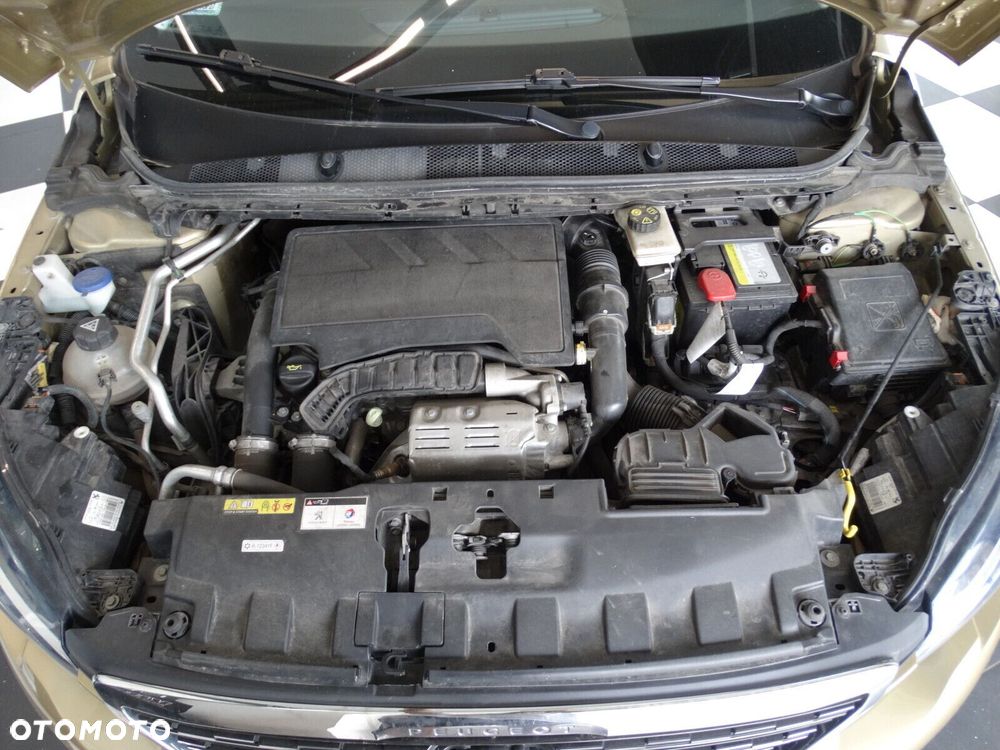 Peugeot 308 - 35