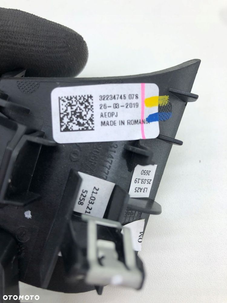 VOLVO XC40 LISTWY OZDOBNE DEKORY ANGLIK PODŚWIETLANE LED 31477775 32234745 - 13