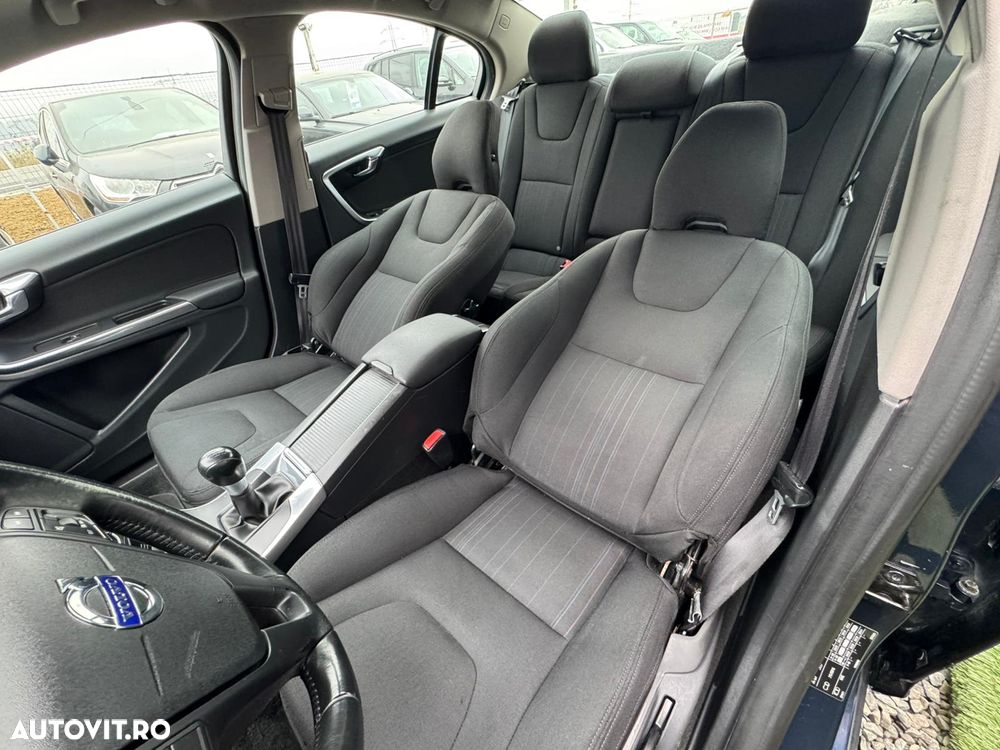 Volvo S60 D3 - 35