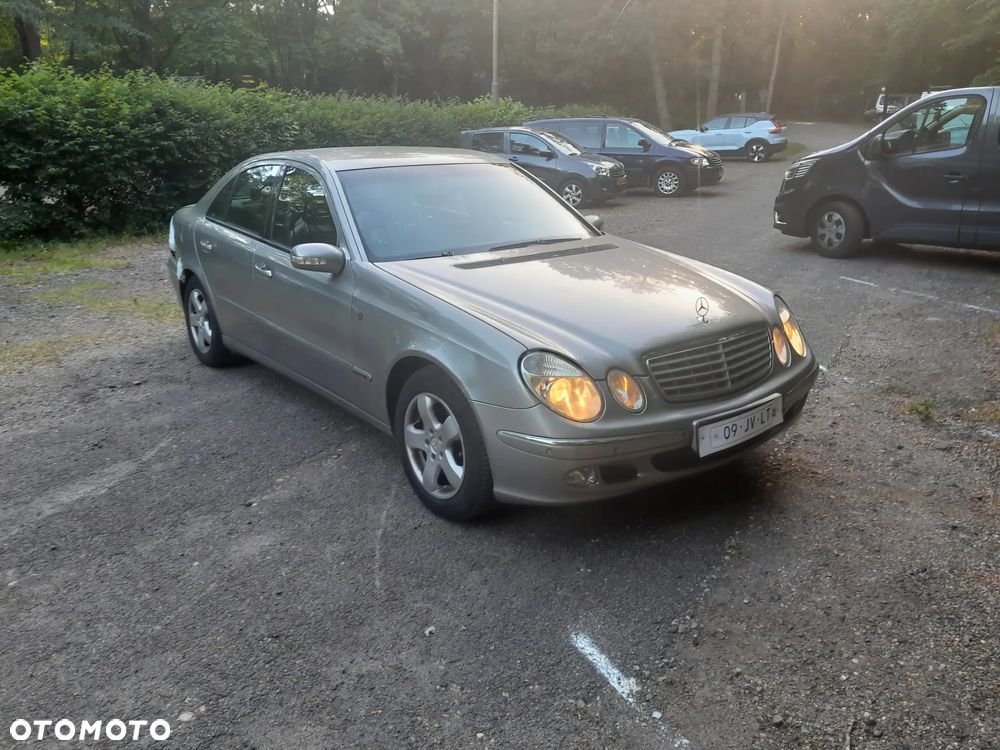 Mercedes-Benz Klasa E - 6