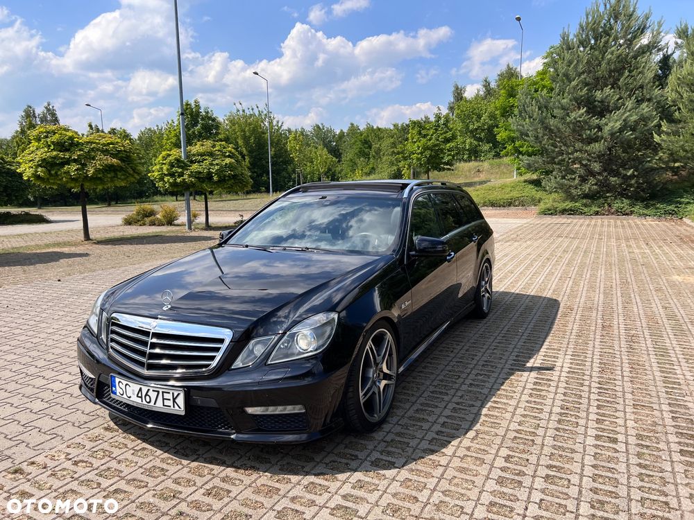 Mercedes-Benz Klasa E 63 AMG - 38